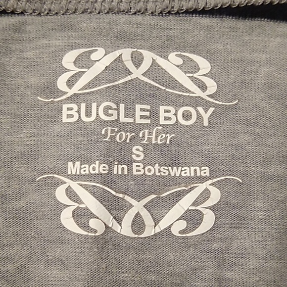 😘 bugle boy size small long sleeve t-shirt - Picture 3 of 3
